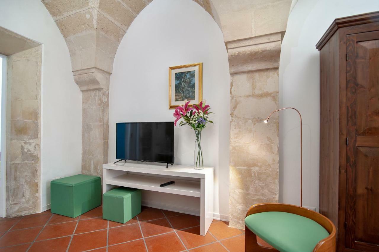 Goodstay Corte Del Vescovo Lecce Exterior photo